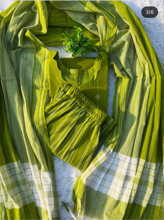 KS 14 [[GREEN] Olive green blended with soft ivory]