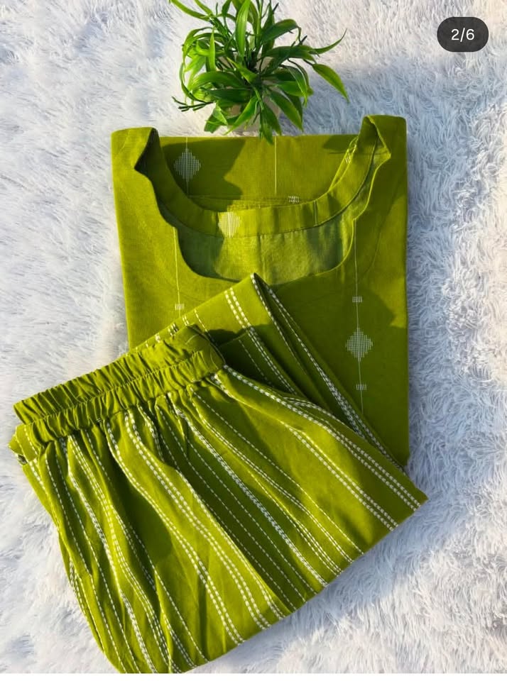 KS 14 [[GREEN] Olive green blended with soft ivory]