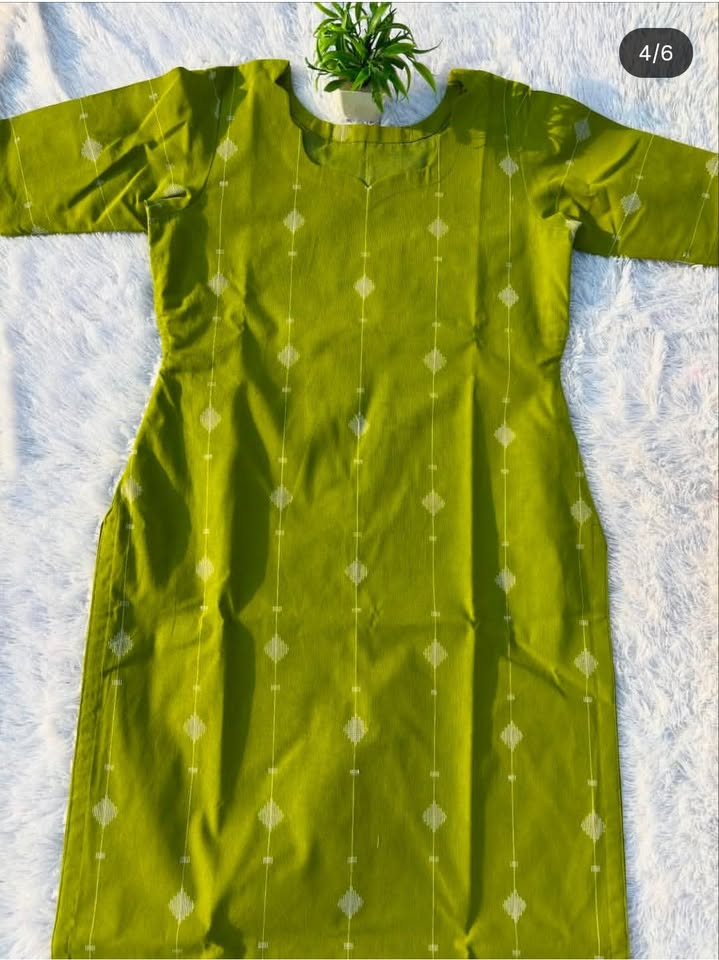 KS 14 [[GREEN] Olive green blended with soft ivory]