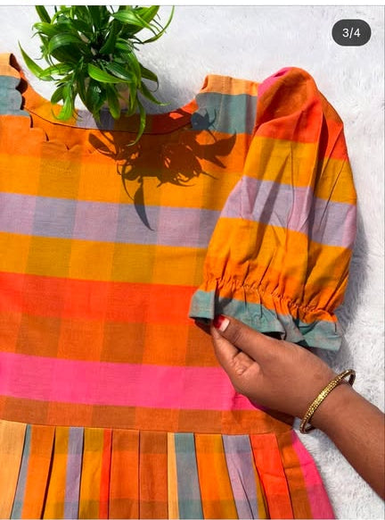 MX29 [ Checks that charm, colours that shine