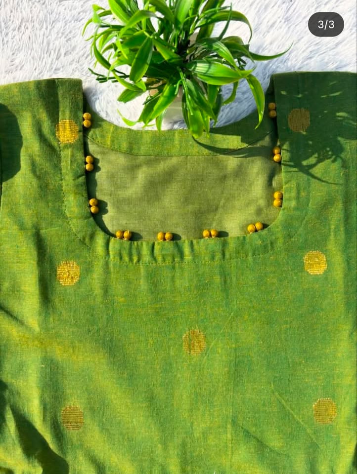 MX33 [ Royal green with golden touch simple,classy,stunning