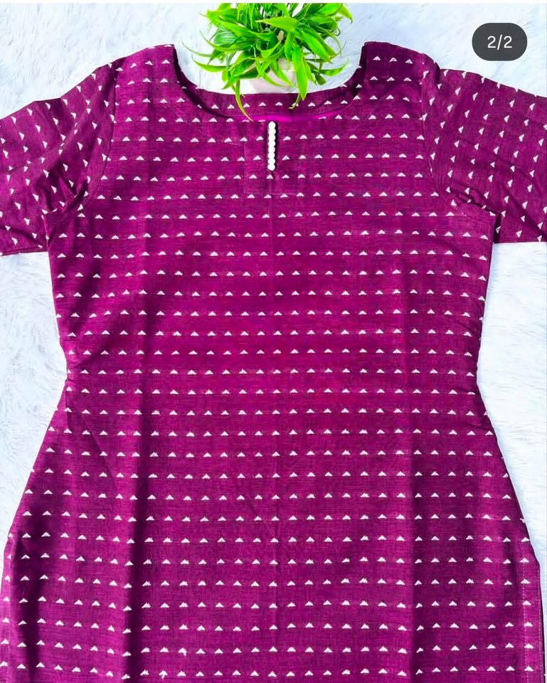 SV208 [ The deep wine/maroon shade with pearl detailing down the placket ]