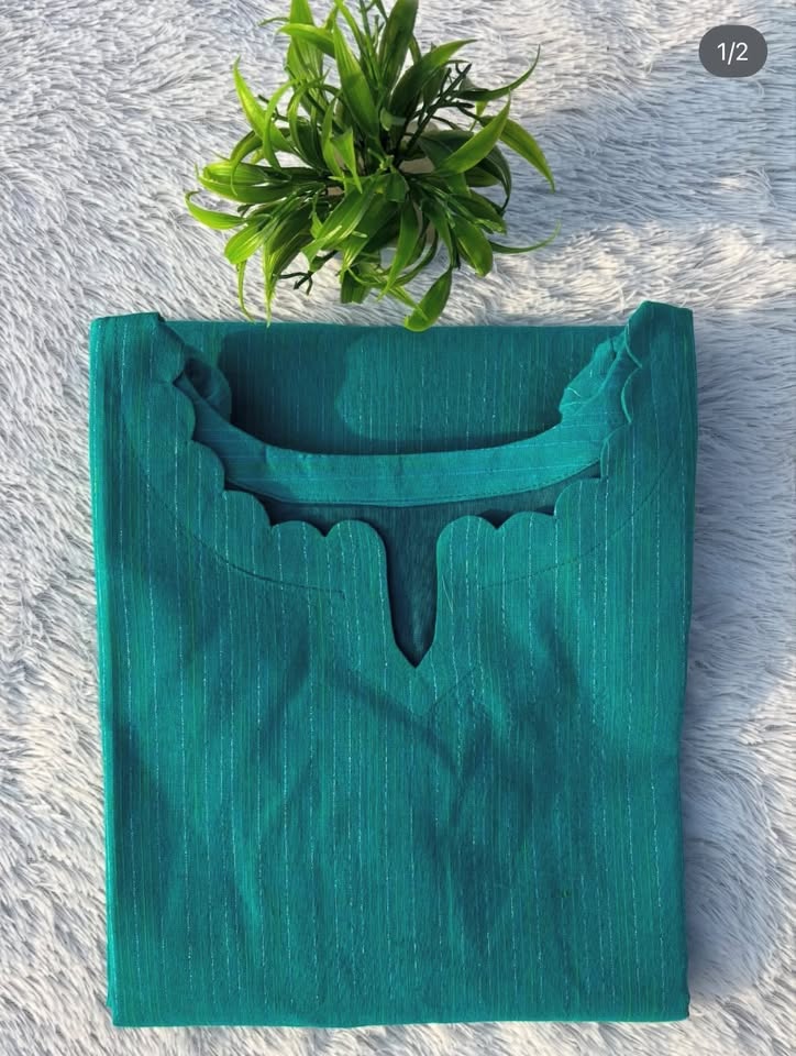 LSV 372 [ Shine bright in this stunning deep peacock green beauty ]