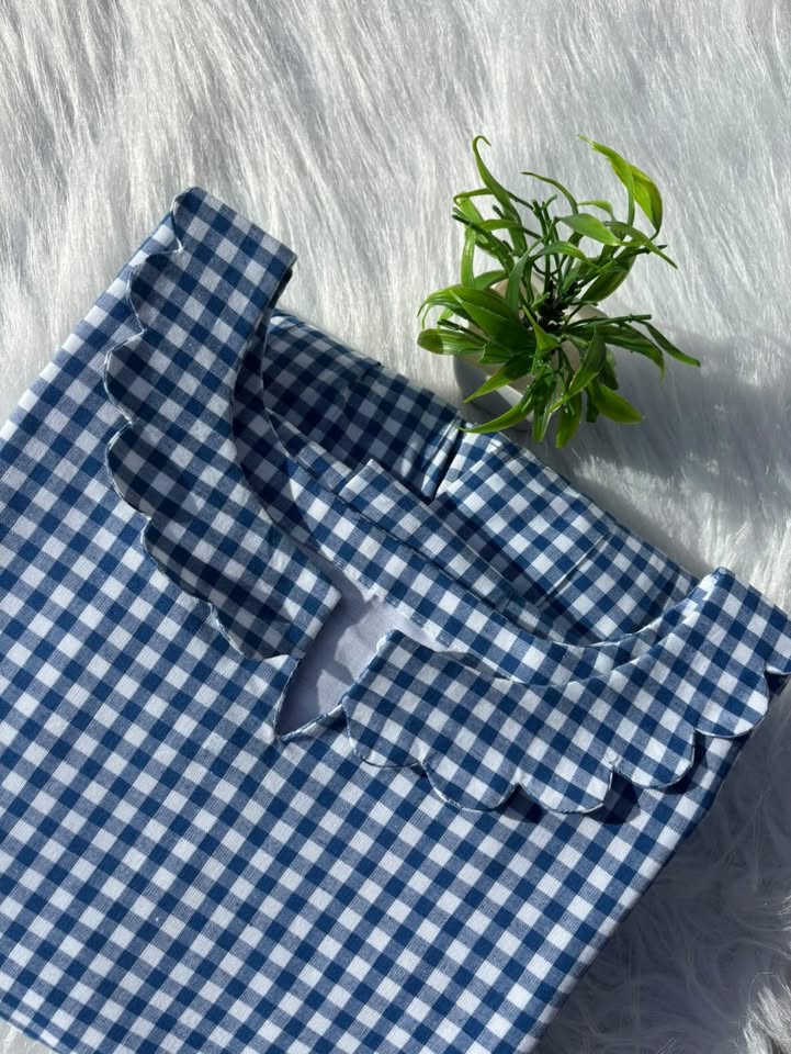 MX 42 [ Classic checks frock with an elegant peter pan neck ]