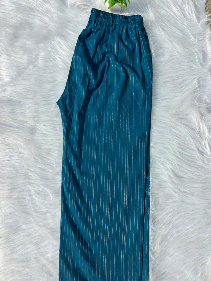 KS 25 [ Beautifully woven for an effortless, elegant look ]