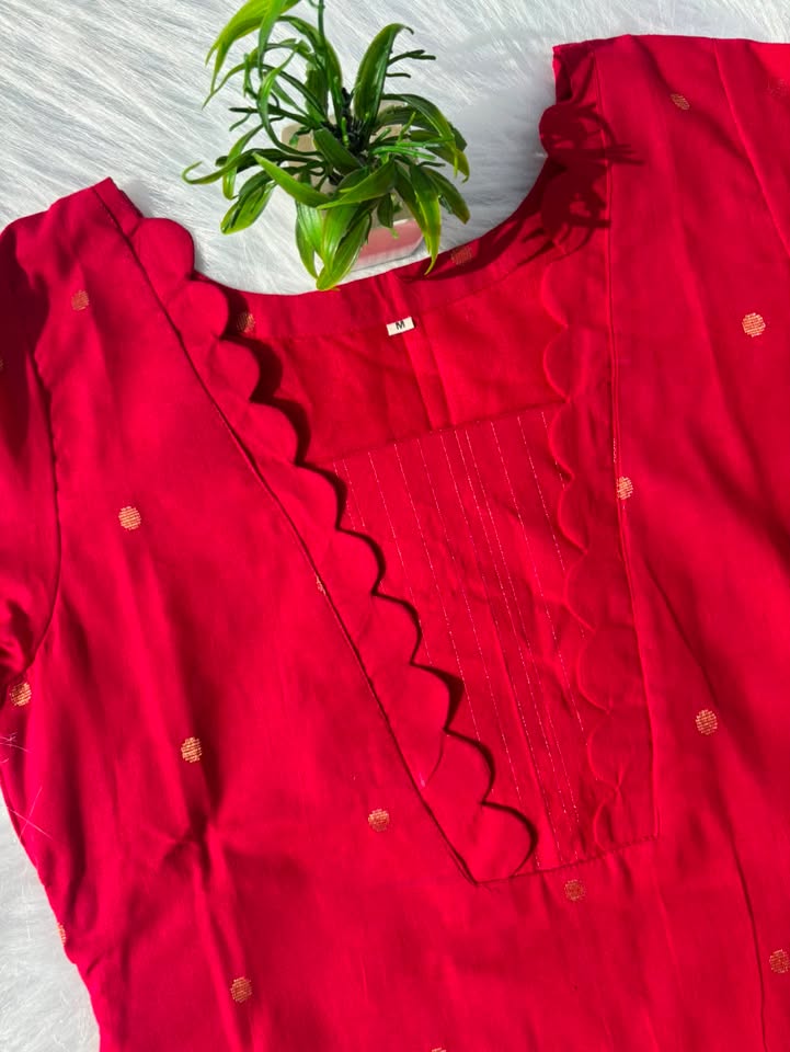 KS 24 [ Everyday comfort in the prettiest bold red color ]
