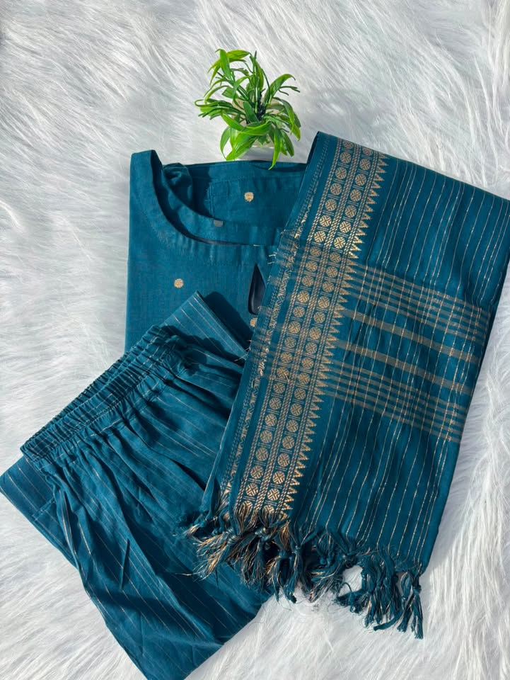 KS 25 [ Beautifully woven for an effortless, elegant look ]