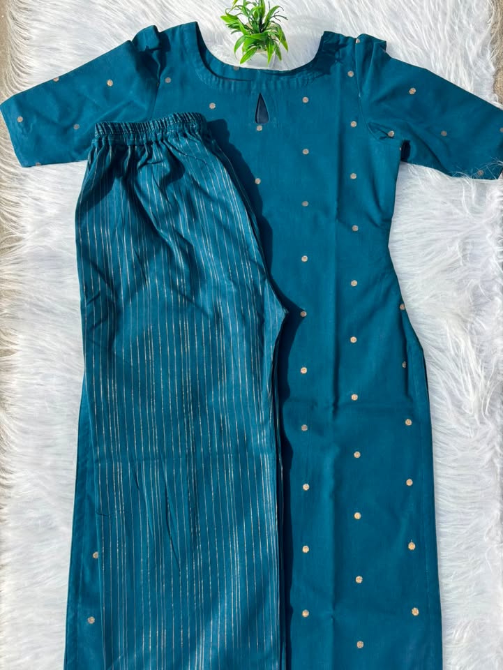 KS 25 [ Beautifully woven for an effortless, elegant look ]