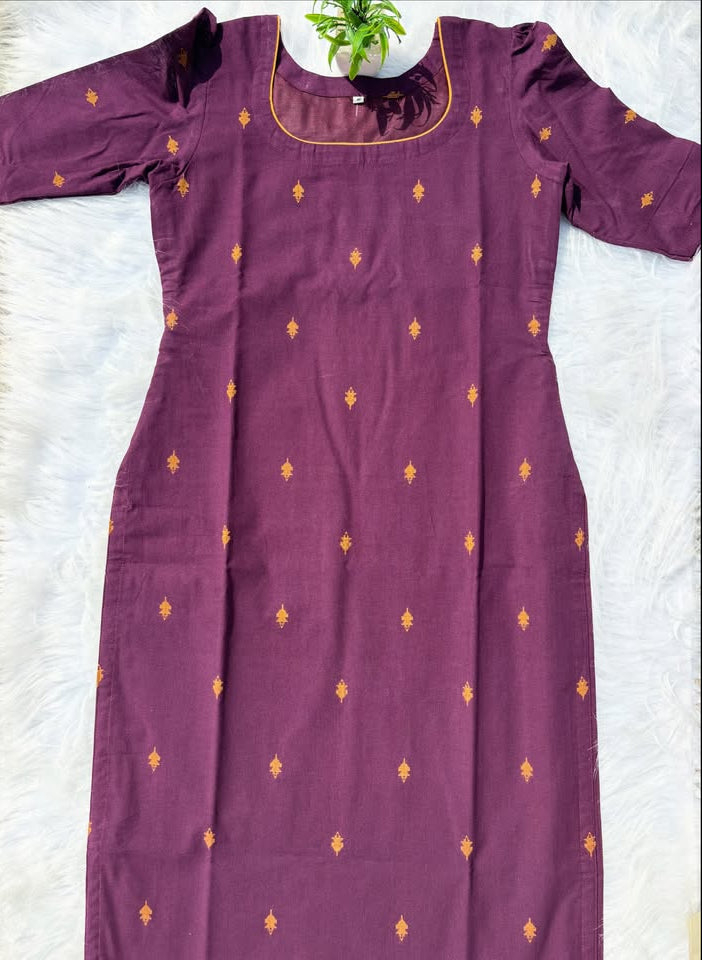 LSV 539 [ Soft gold motifs on rich plum pure understated beauty ]