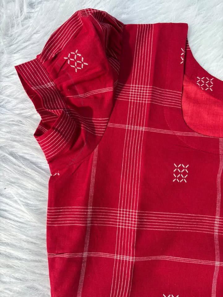 LSV 543 [ Every day elegance in cherry red ]